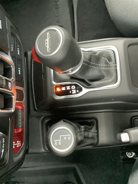 2025 Jeep Gladiator