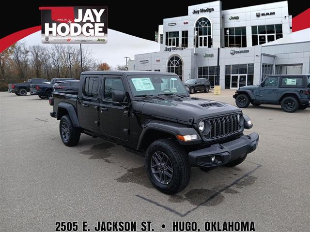 2026 Jeep Gladiator Sport S's photo