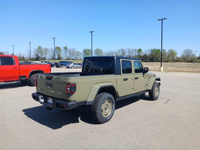 2026 Jeep Gladiator