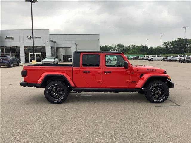 2025 Jeep Gladiator