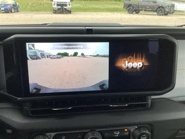 2025 Jeep Gladiator