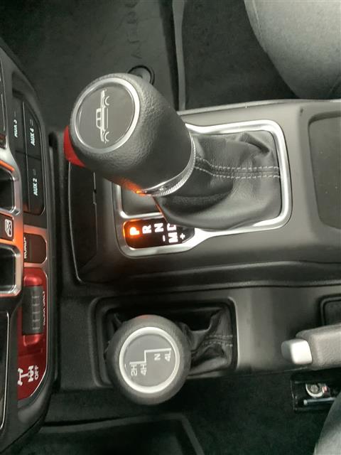 2025 Jeep Gladiator