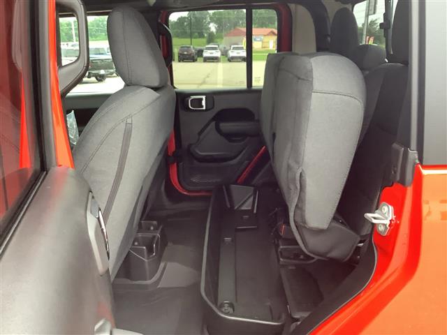 2025 Jeep Gladiator
