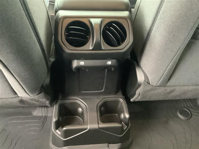2025 Jeep Gladiator