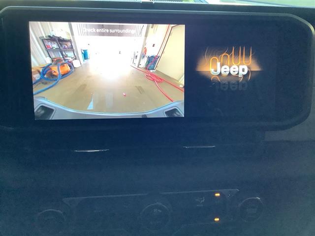 2025 Jeep Gladiator