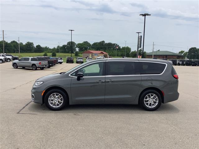 2025 Chrysler Pacifica
