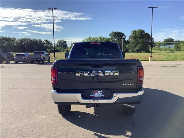 2025 Ram 2500