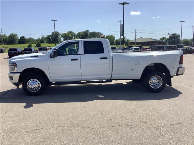 2025 Ram 3500