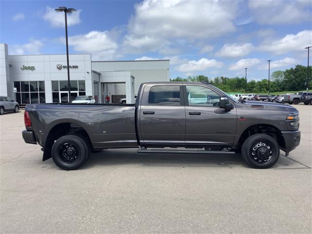 2025 Ram 3500