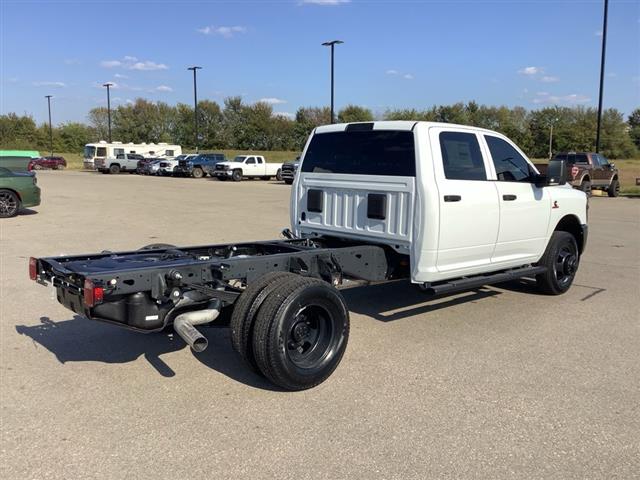 2026 Ram 3500 Chassis Cab