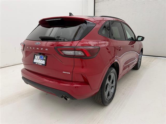 2024 Ford Escape