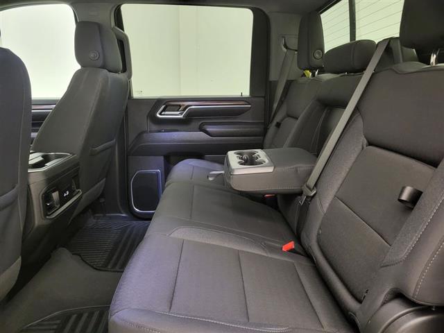 2025 Chevrolet Silverado 3500HD