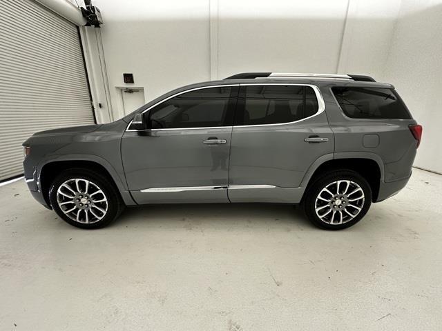 2022 GMC Acadia