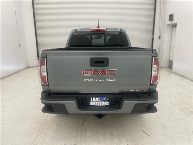 2022 GMC Canyon