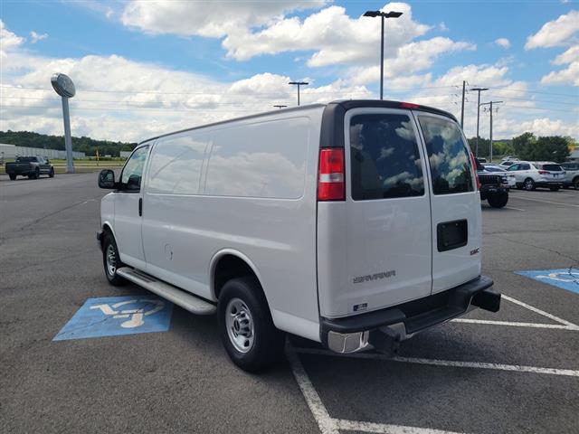 2023 GMC Savana Cargo Van