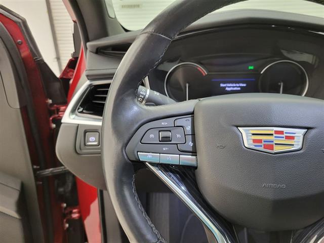 2024 Cadillac XT6