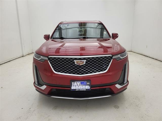 2024 Cadillac XT6