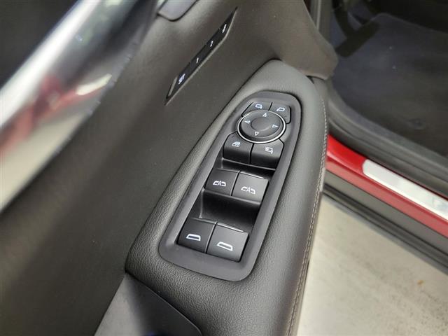 2024 Cadillac XT6