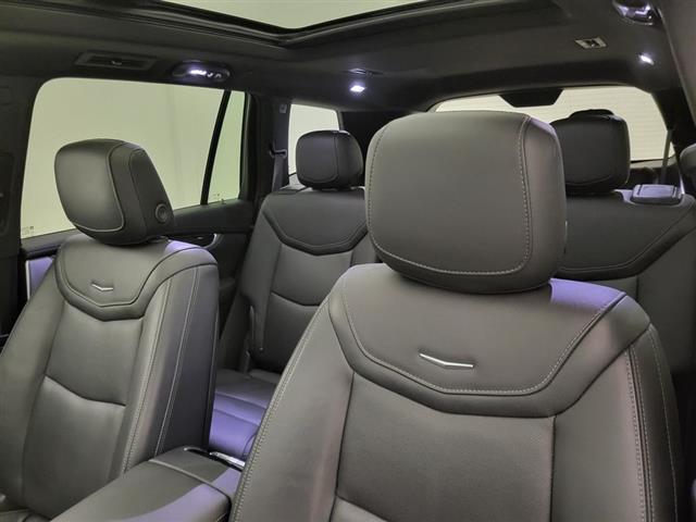 2024 Cadillac XT6