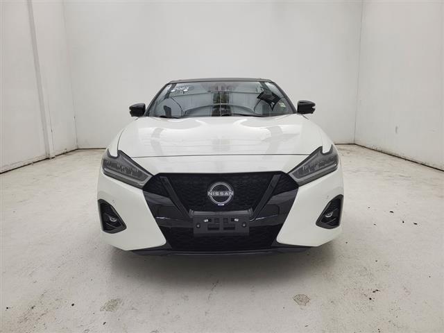 2023 Nissan Maxima