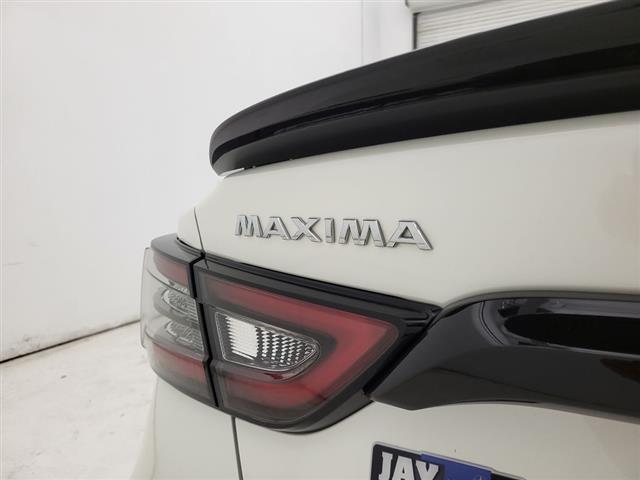 2023 Nissan Maxima