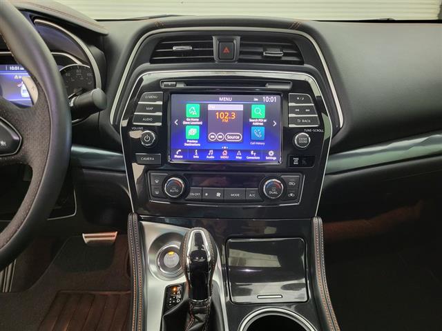 2023 Nissan Maxima