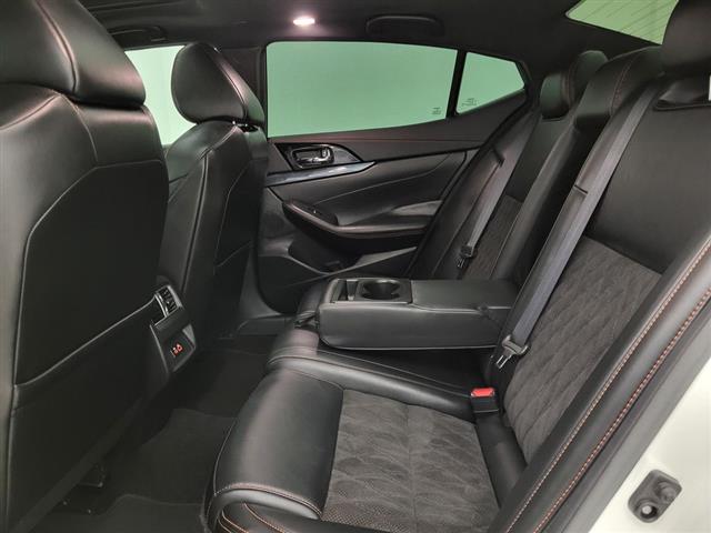 2023 Nissan Maxima