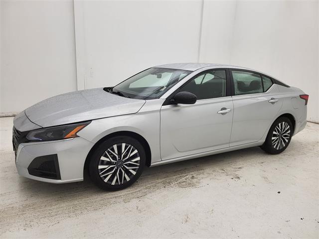 2024 Nissan Altima