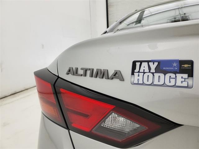 2024 Nissan Altima