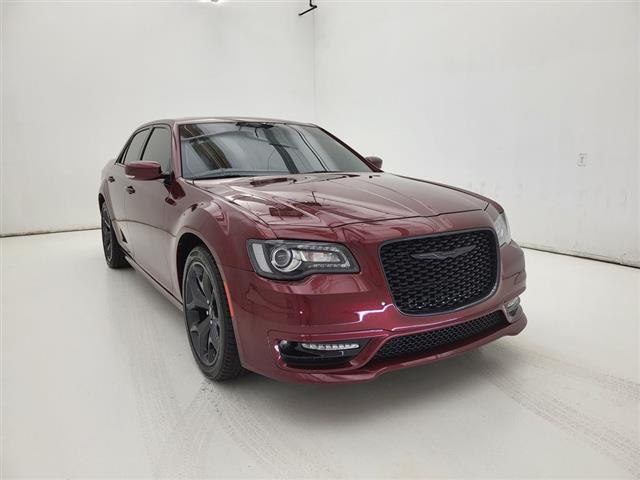 2023 Chrysler 300