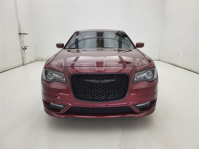 2023 Chrysler 300