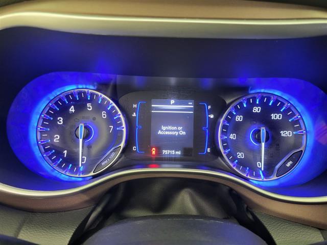 2024 Chrysler Voyager