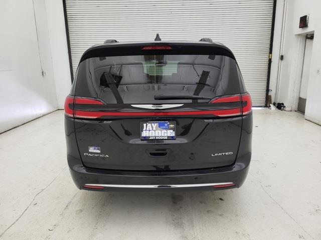 2022 Chrysler Pacifica