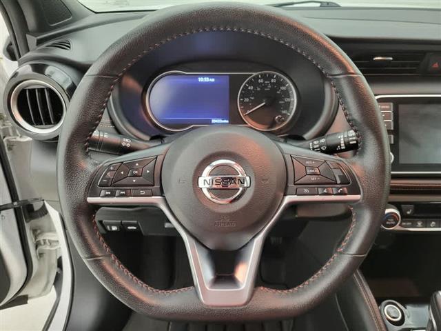 2020 Nissan Kicks