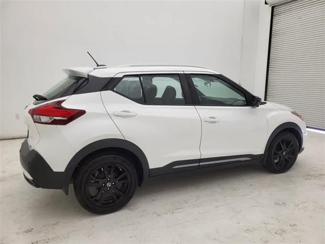 2020 Nissan Kicks