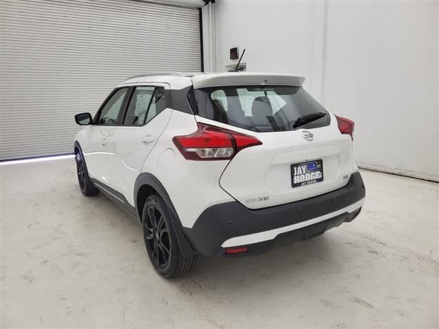 2020 Nissan Kicks