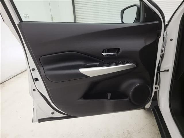 2020 Nissan Kicks