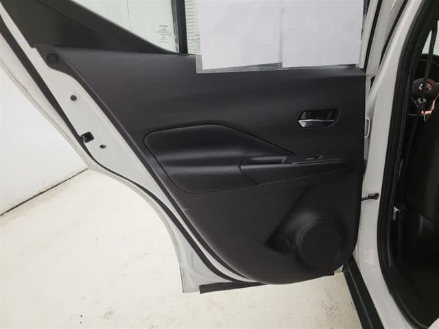 2020 Nissan Kicks