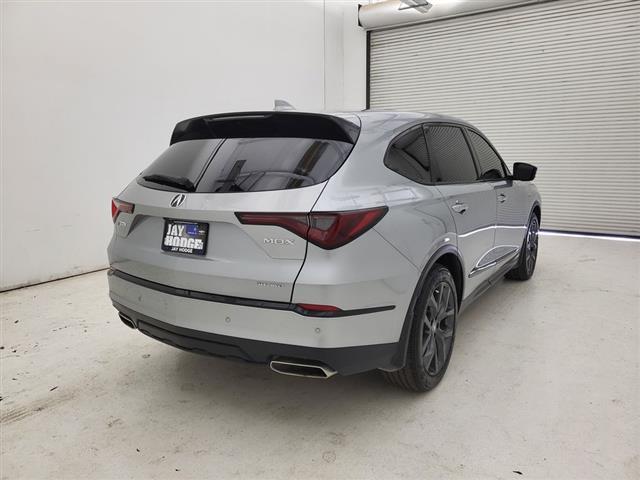 2023 Acura MDX