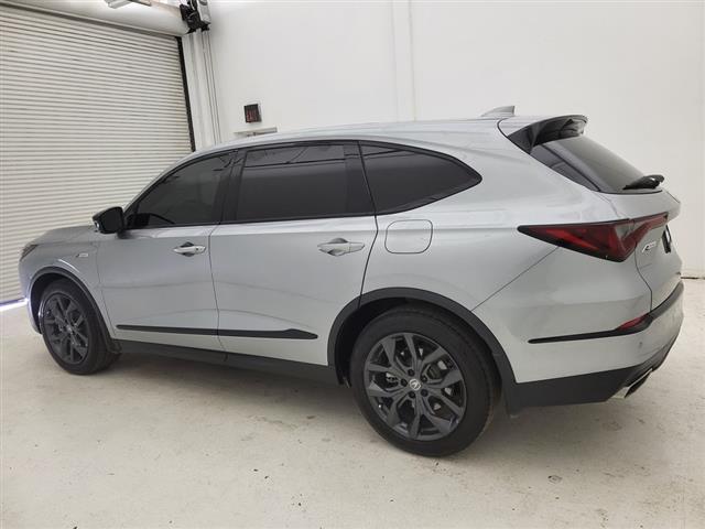 2023 Acura MDX