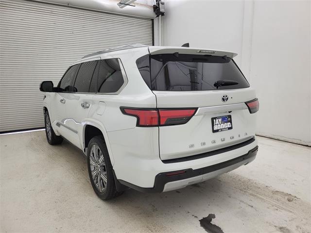 2024 Toyota Sequoia