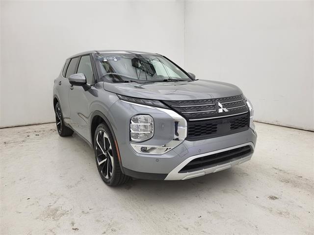 2024 Mitsubishi Outlander