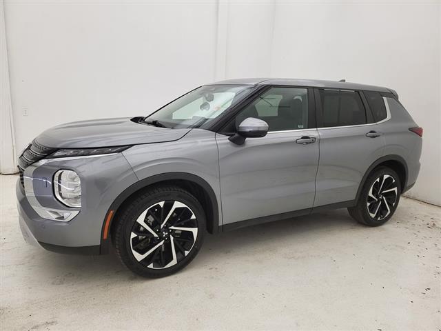 2024 Mitsubishi Outlander