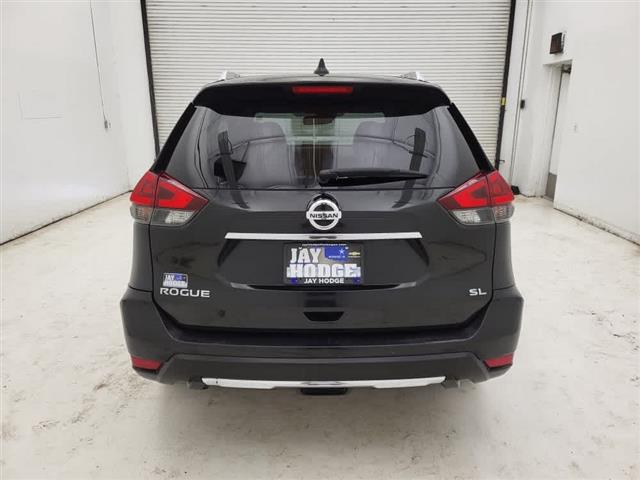 2018 Nissan Rogue