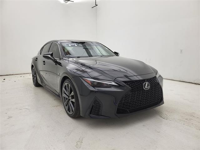 2023 Lexus IS