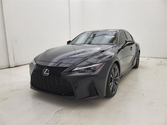 2023 Lexus IS