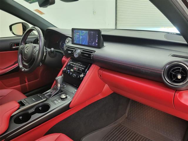 2023 Lexus IS