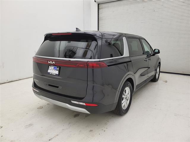 2024 Kia Carnival