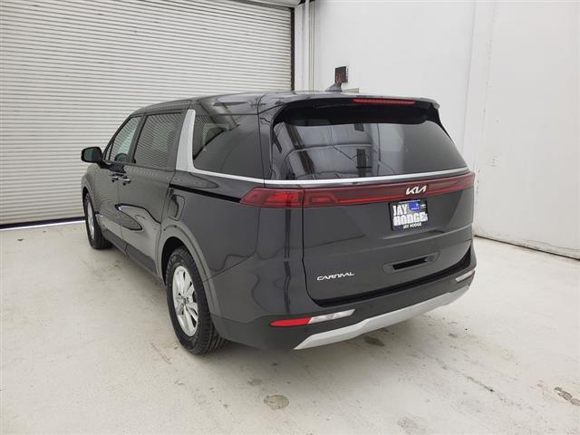 2024 Kia Carnival