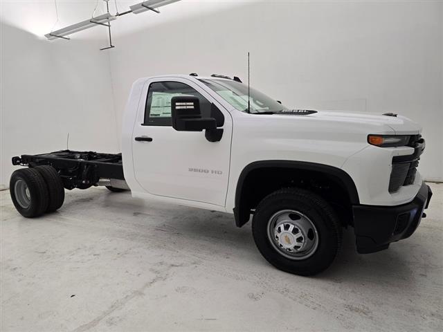 2024 Chevrolet Silverado 3500HD